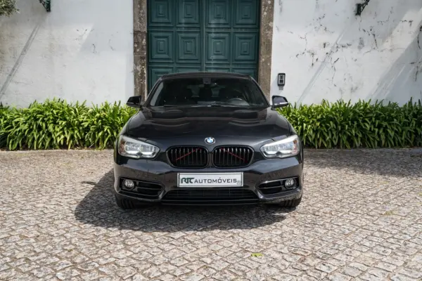 BMW 118 d Line Sport Shadow Auto 42