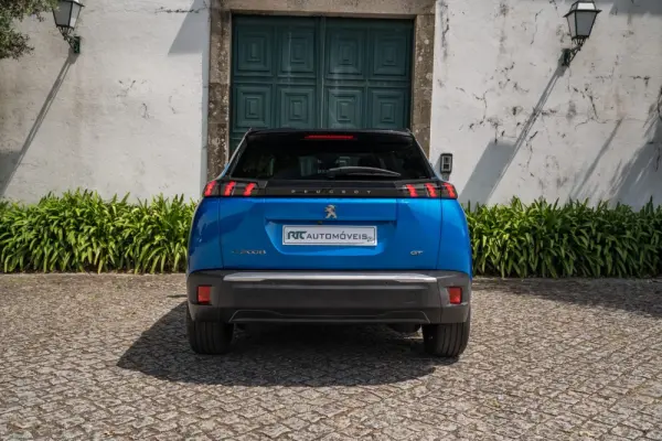 Peugeot e-2008 50 kWh GT 11