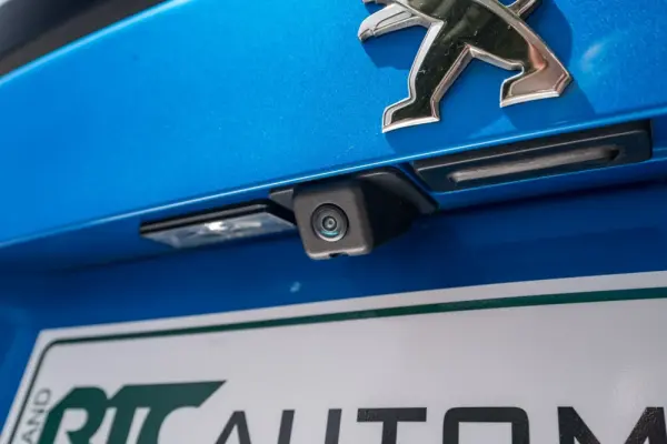 Peugeot e-2008 50 kWh GT 22