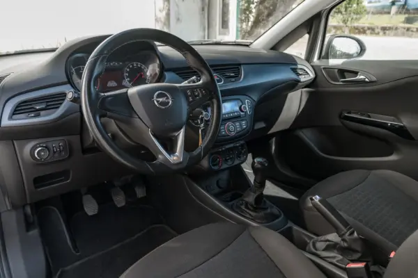 Opel Corsa 24