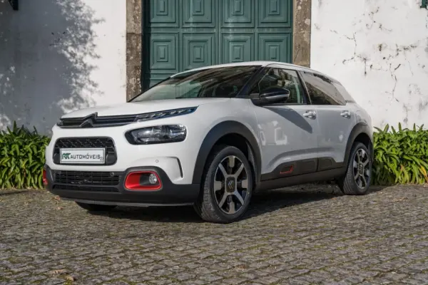 Citroen C4 Cactus 1.2 PureTech Shine 5