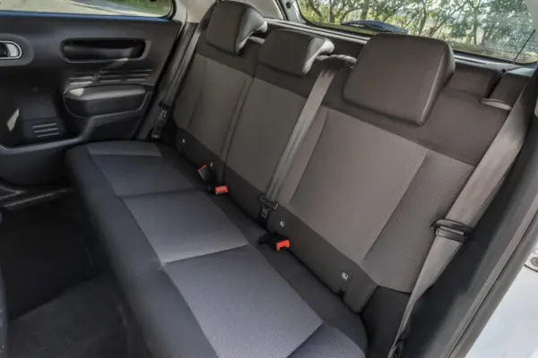 Citroen C4 Cactus 1.2 PureTech Shine 29