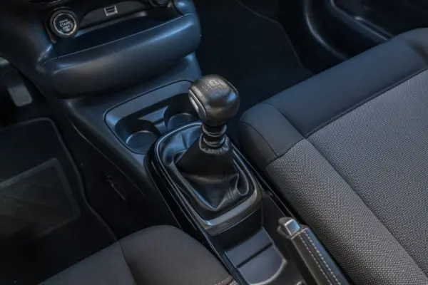 Citroen C4 Cactus 1.2 PureTech Shine 38