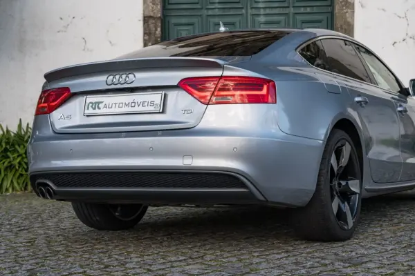 Audi A5 2.0 TDI Multitronic S-Line 18