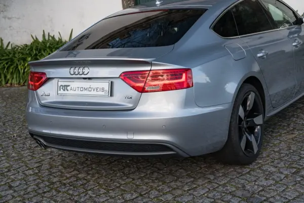 Audi A5 2.0 TDI Multitronic S-Line 17