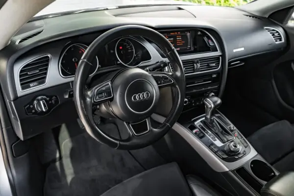 Audi A5 2.0 TDI Multitronic S-Line 28