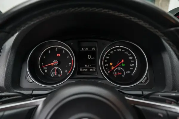 Volkswagen Scirocco 2.0 TSI R-Line 35