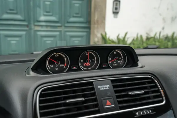 Volkswagen Scirocco 2.0 TSI R-Line 39