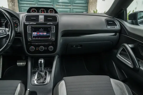 Volkswagen Scirocco 2.0 TSI R-Line 43
