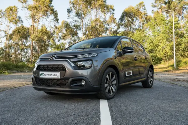 Citroen C3 1.2 PureTech Shine Pack 3