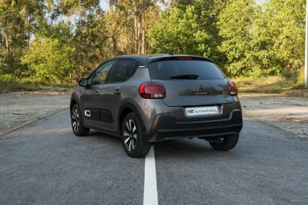 Citroen C3 1.2 PureTech Shine Pack 11