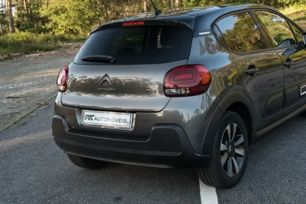 Citroen C3 1.2 PureTech Shine Pack 18
