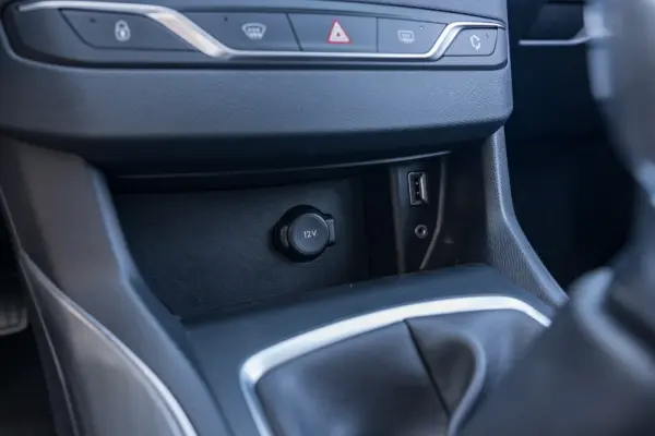 Peugeot 308 1.2 PureTech Allure 41