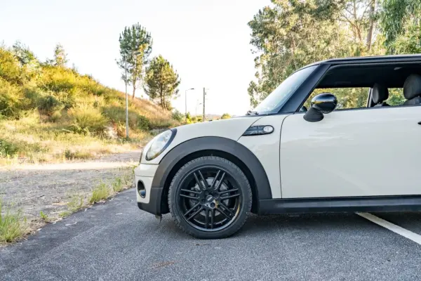 MINI 3 Portas Cooper D 10