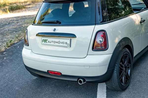 MINI 3 Portas Cooper D 14