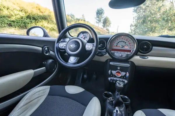 MINI 3 Portas Cooper D 33