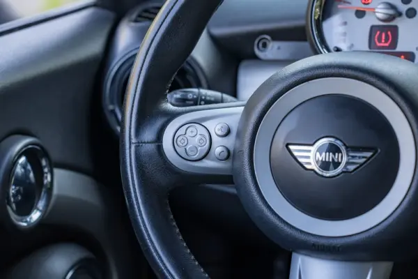 MINI 3 Portas Cooper D 36