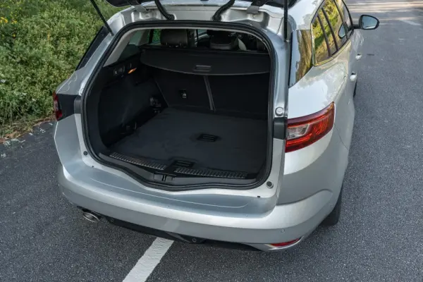 Renault Mégane 25