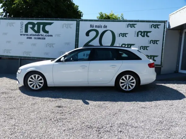 Audi A4 2.0 TDI Business Line Sport 3