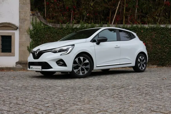 Renault Clio 1.0 TCe Evolution Bi-Fuel 4