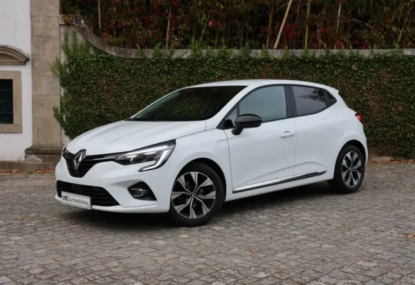 Renault Clio 1.0 TCe Evolution Bi-Fuel 1