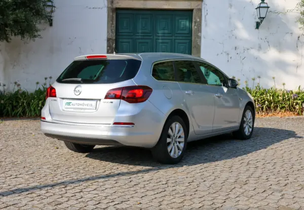 Opel Astra Sports Tourer 1.6 CDTi Cosmo S/S 6