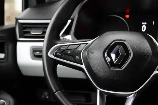 Renault Clio 1.0 TCe Evolution Bi-Fuel 26