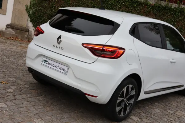 Renault Clio 1.0 TCe Evolution Bi-Fuel 13