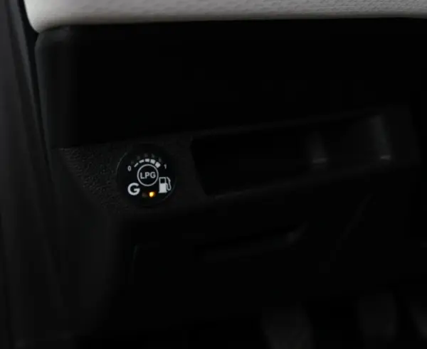 Renault Clio 1.0 TCe Evolution Bi-Fuel 35
