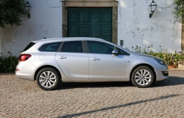 Opel Astra Sports Tourer 1.6 CDTi Cosmo S/S 7