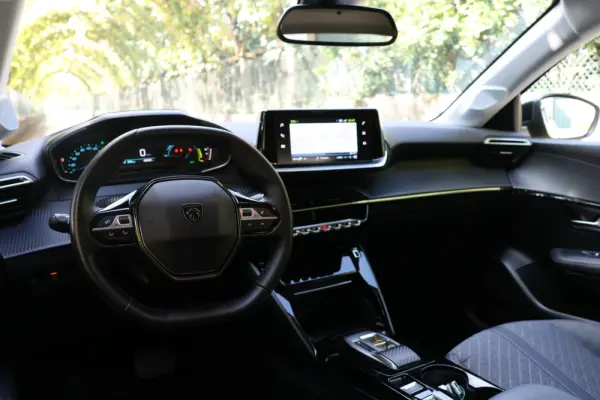Peugeot e-208 50 kWh Style 31