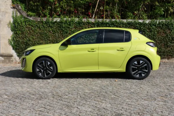 Peugeot e-208 50 kWh Style 7