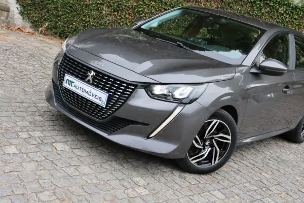 Peugeot 208 1.2 PureTech Allure 2