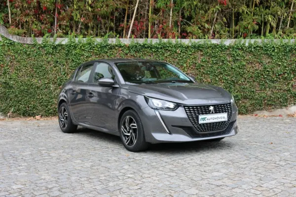 Peugeot 208 1.2 PureTech Allure 13