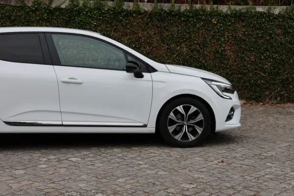 Renault Clio 1.0 TCe Evolution Bi-Fuel 17