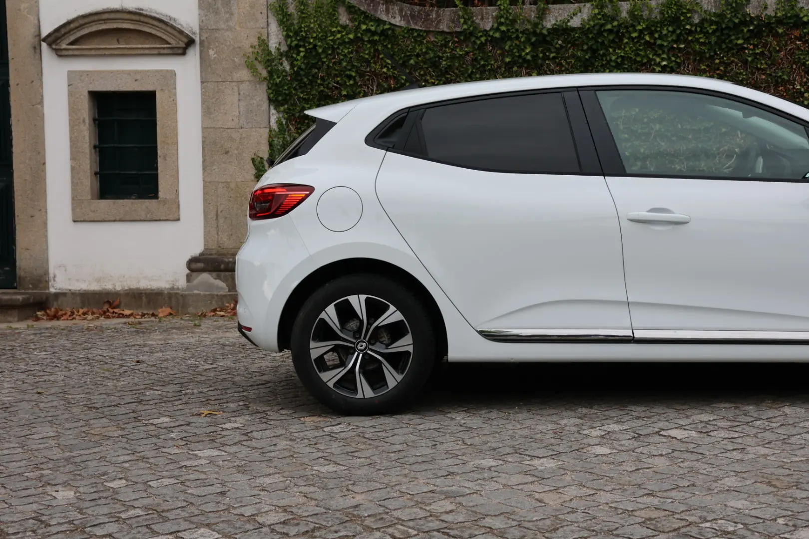 Renault Clio 1.0 TCe Evolution Bi-Fuel 16