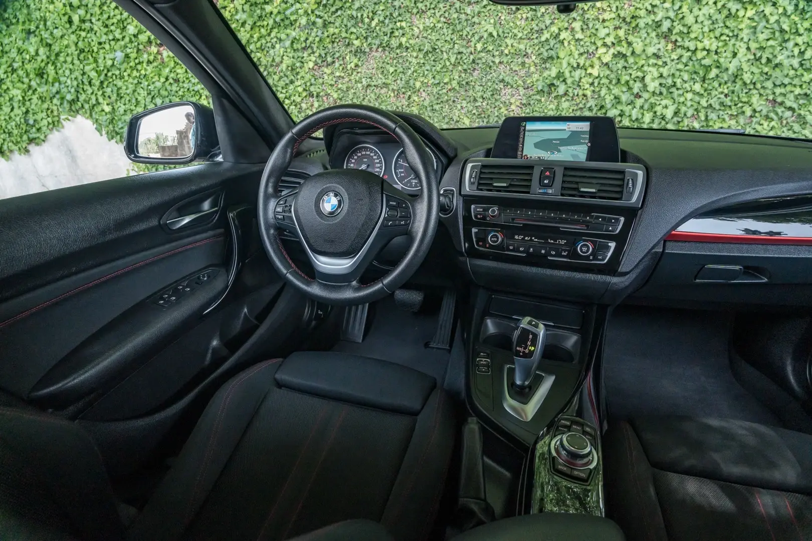 BMW 118 d Line Sport Shadow Auto 40
