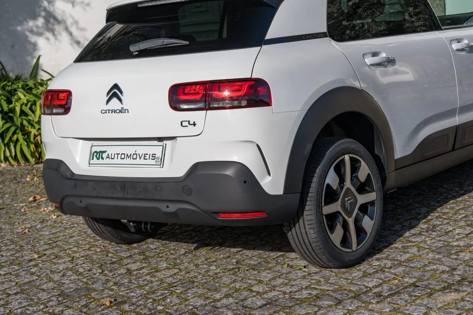 Citroen C4 Cactus 1.2 PureTech Shine 14