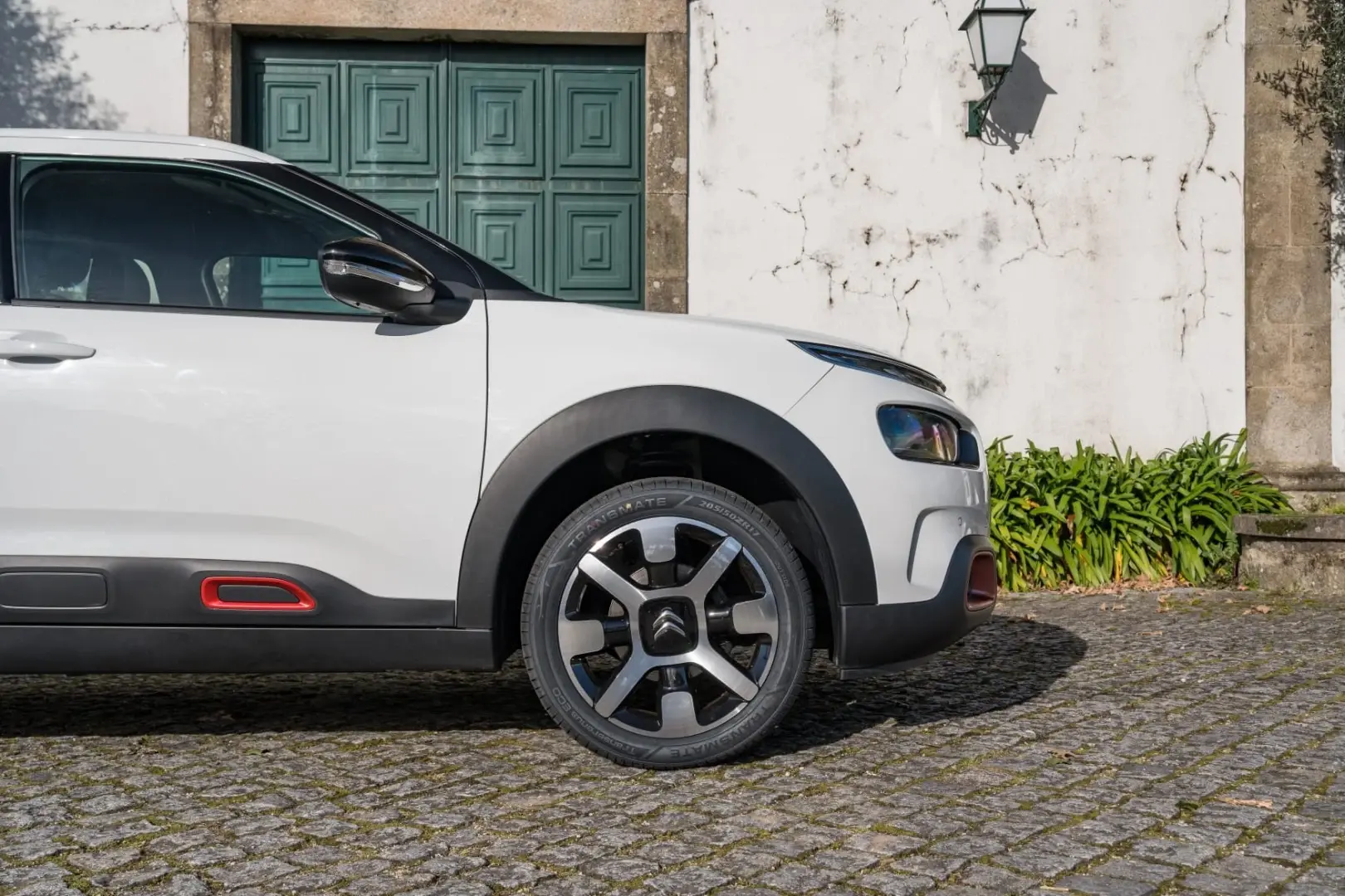 Citroen C4 Cactus 1.2 PureTech Shine 21
