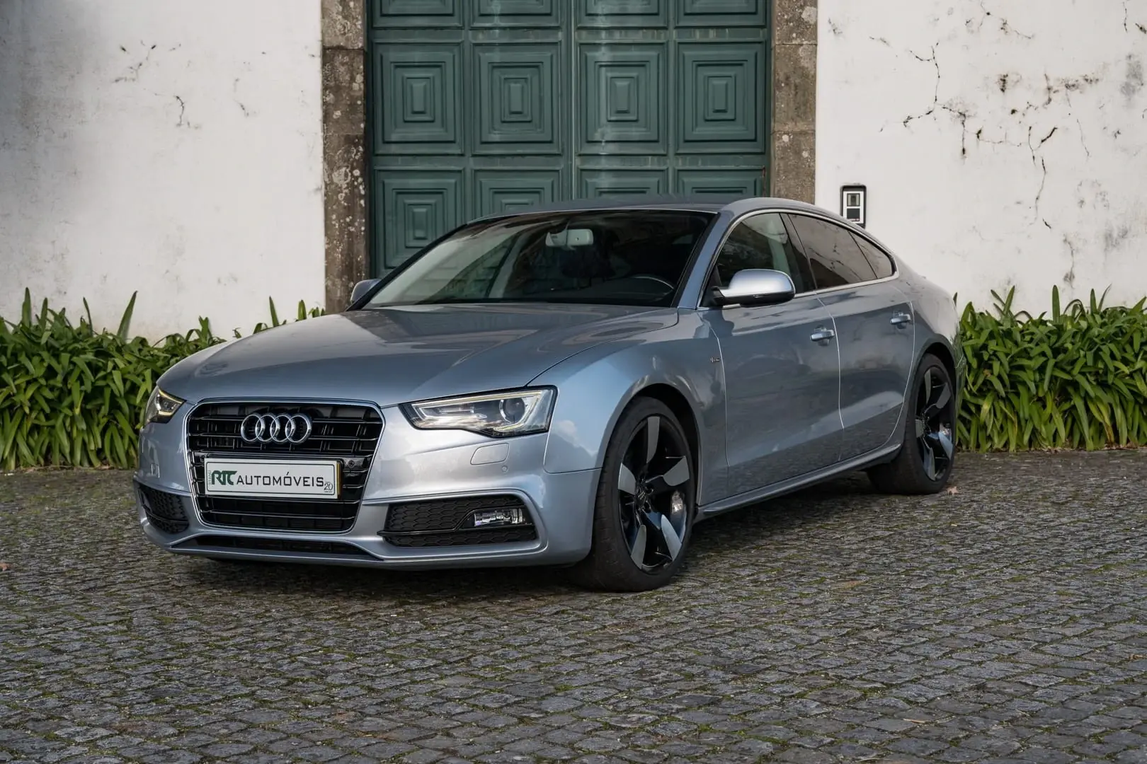 Audi A5 2.0 TDI Multitronic S-Line 1