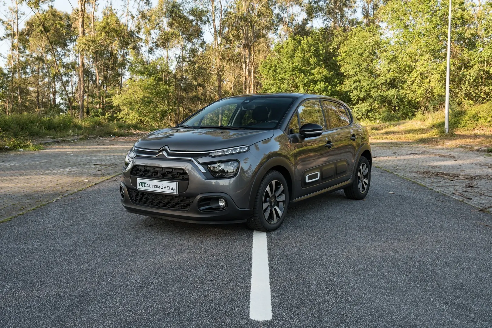 Citroen C3 1.2 PureTech Shine Pack 1