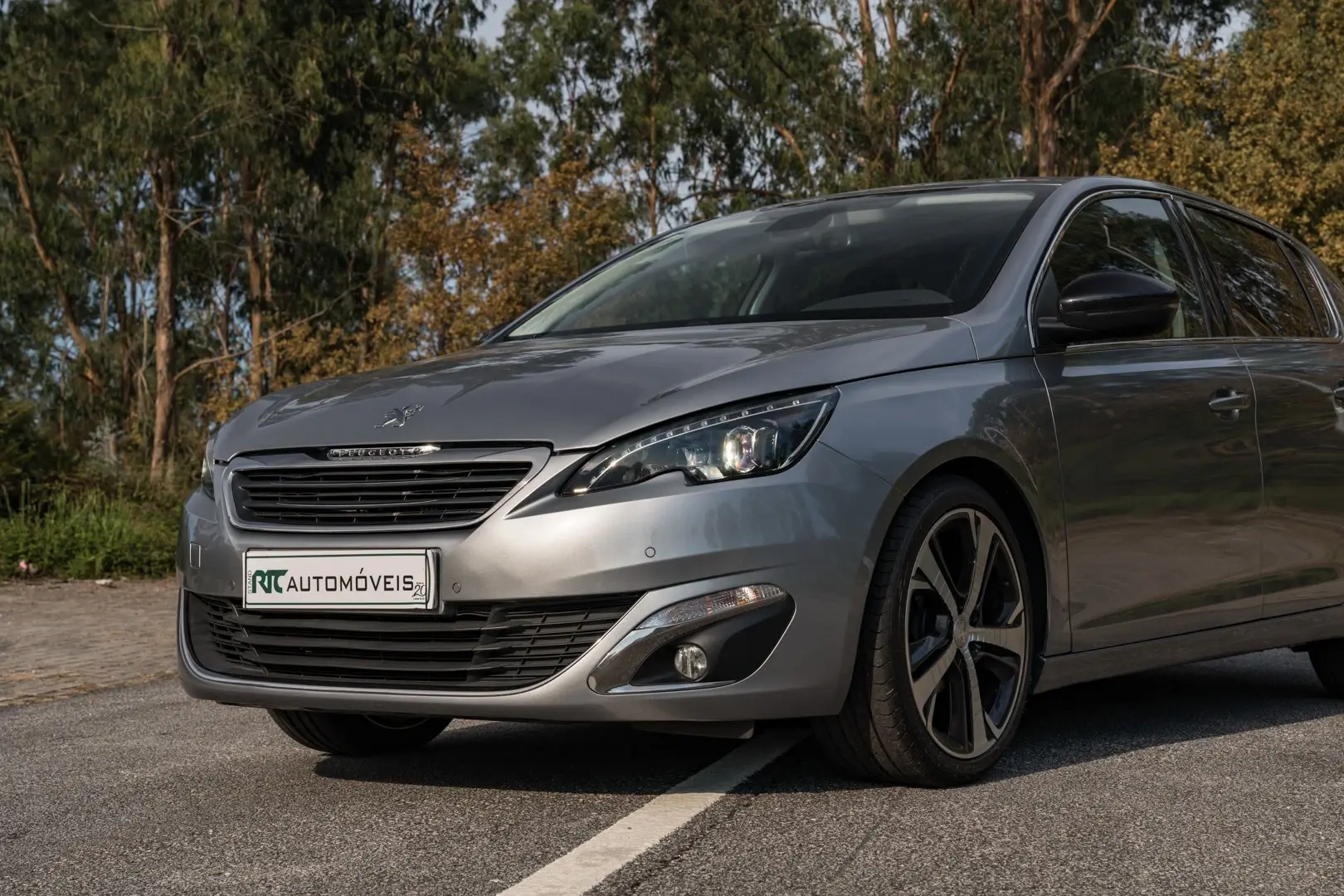 Peugeot 308 1.2 PureTech Allure 5