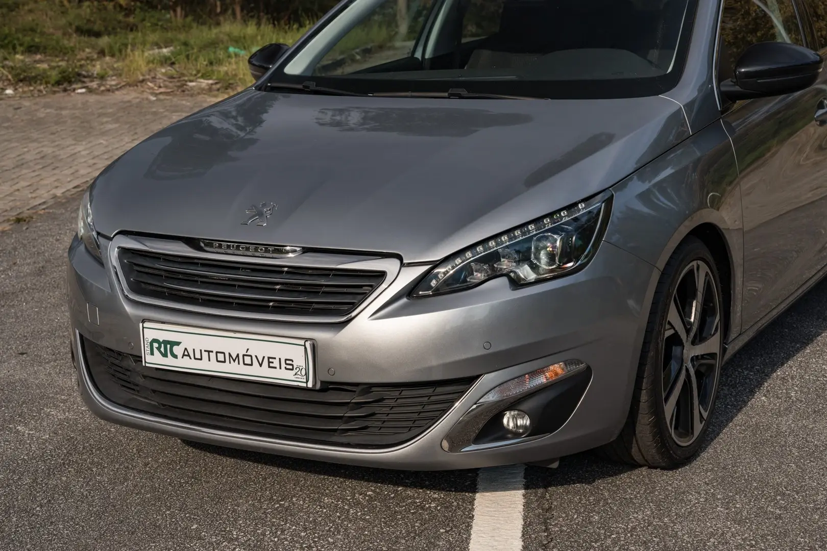 Peugeot 308 1.2 PureTech Allure 6