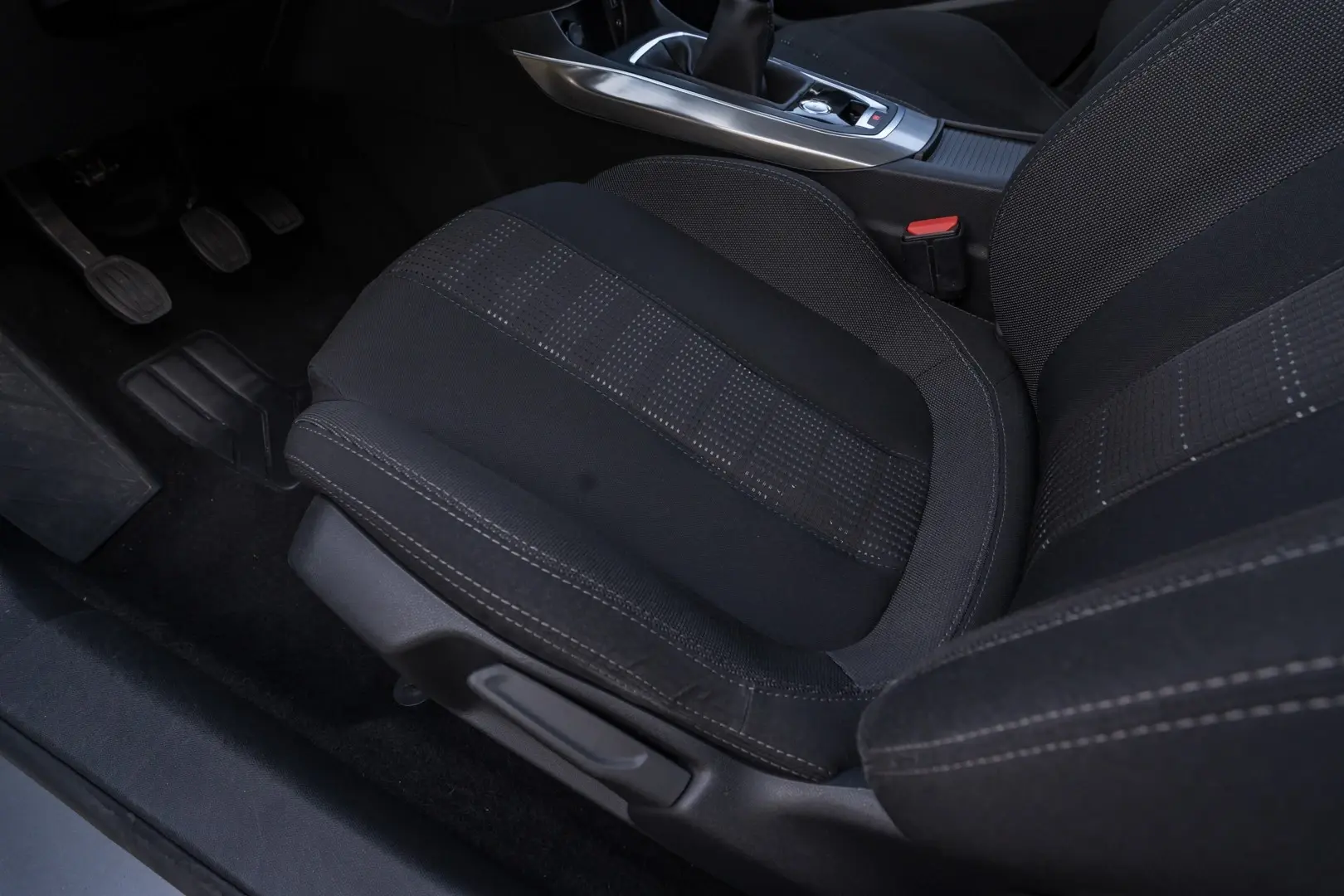 Peugeot 308 1.2 PureTech Allure 28
