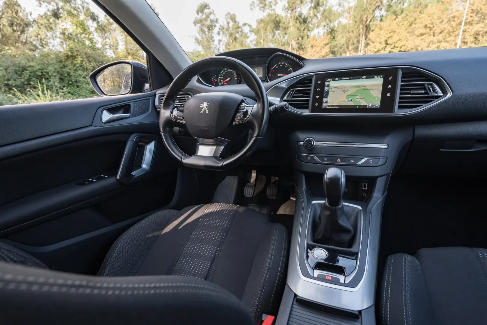 Peugeot 308 1.2 PureTech Allure 32