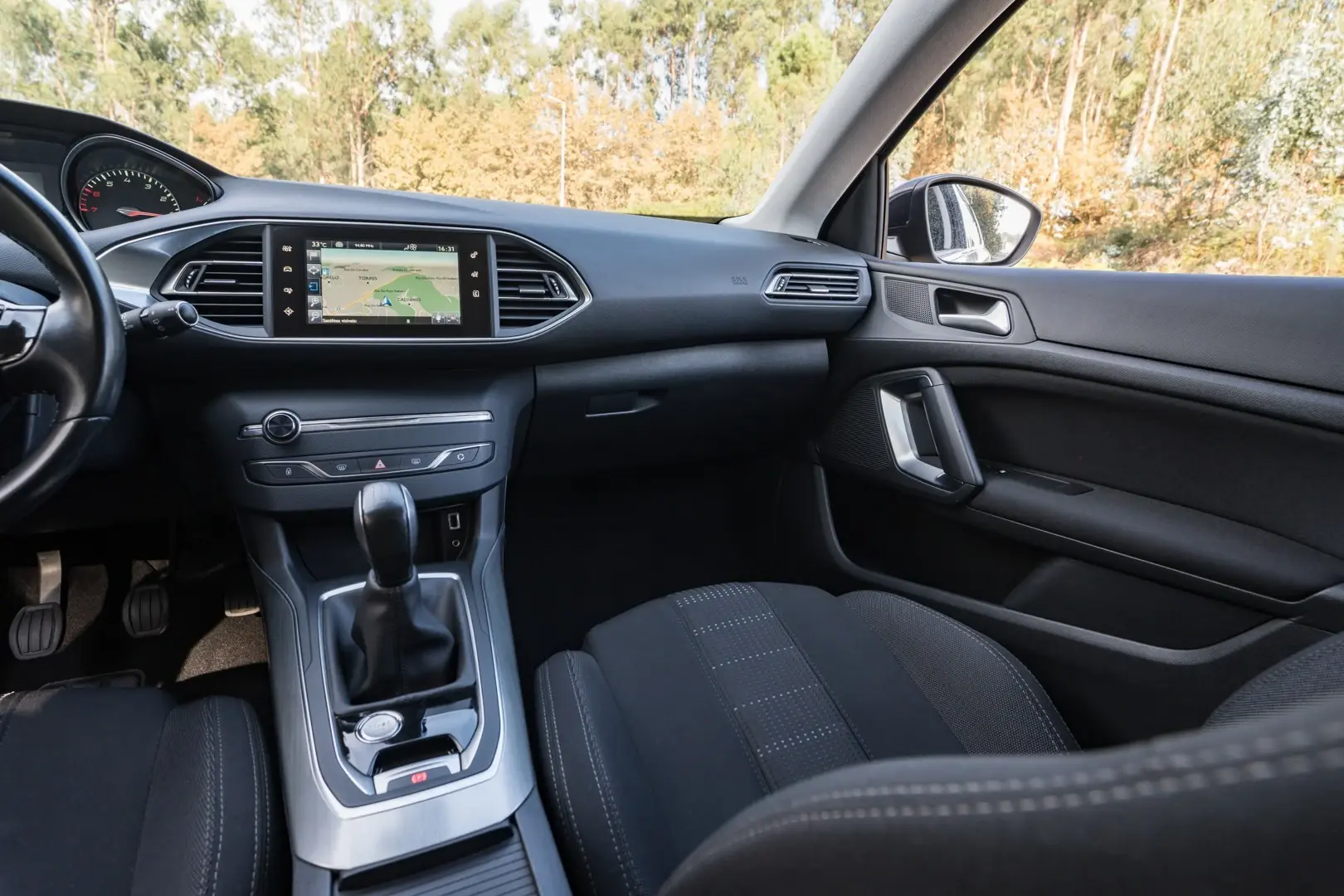 Peugeot 308 1.2 PureTech Allure 33