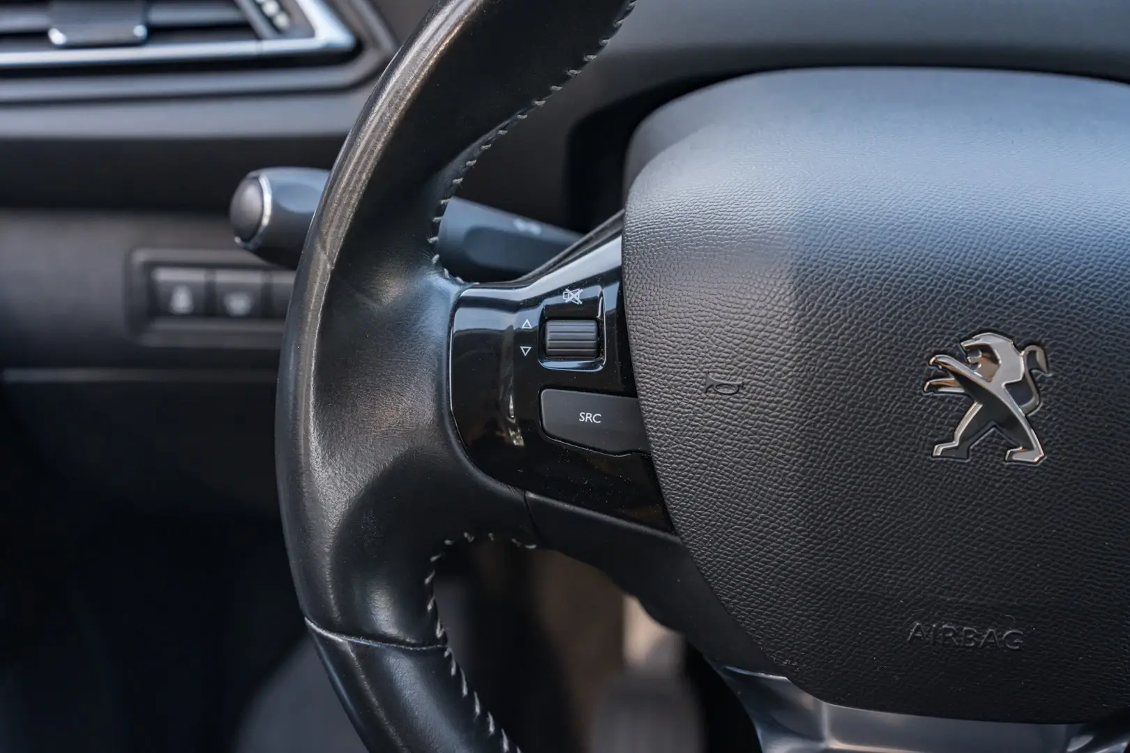 Peugeot 308 1.2 PureTech Allure 35