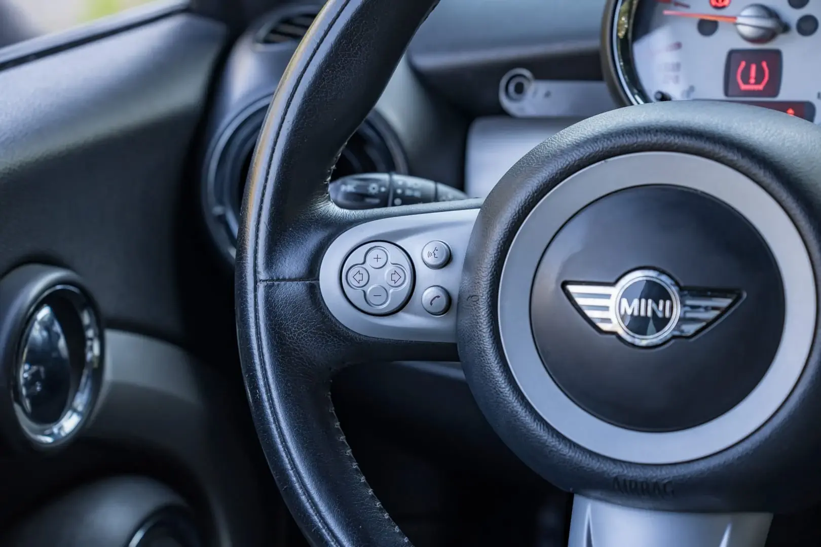 MINI 3 Portas Cooper D 36