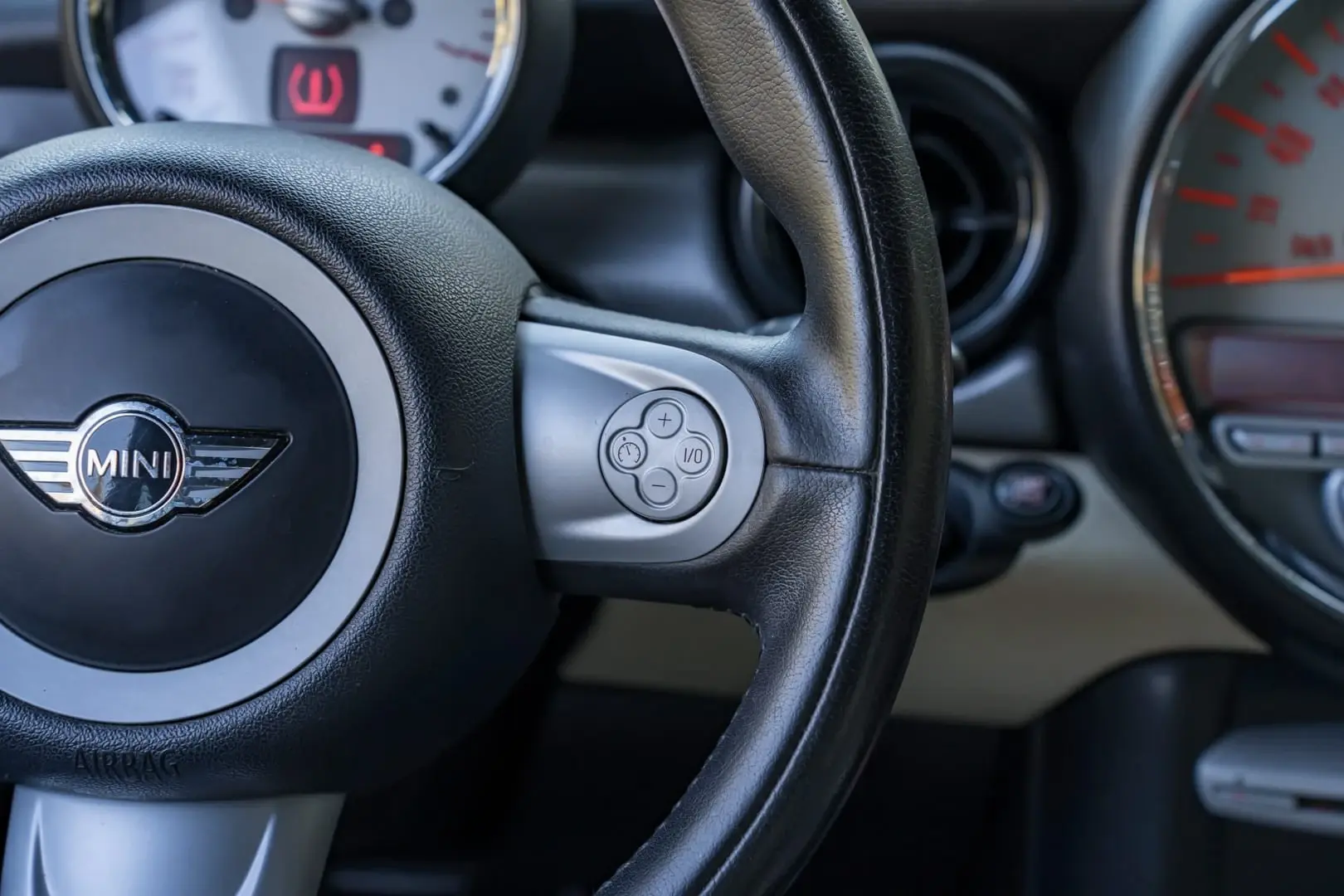 MINI 3 Portas Cooper D 37