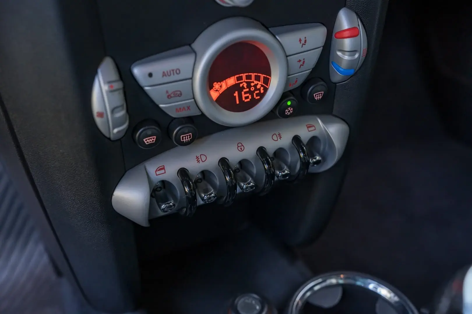MINI 3 Portas Cooper D 41